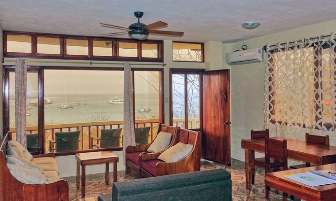 Puerto Baquerizo Moreno Apartment | Galeodan Dorado Suite - Spacious Family Suite with Gorgeous Ocean View
