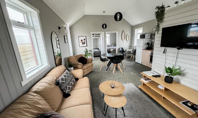 Gardur House | Garður Apartments