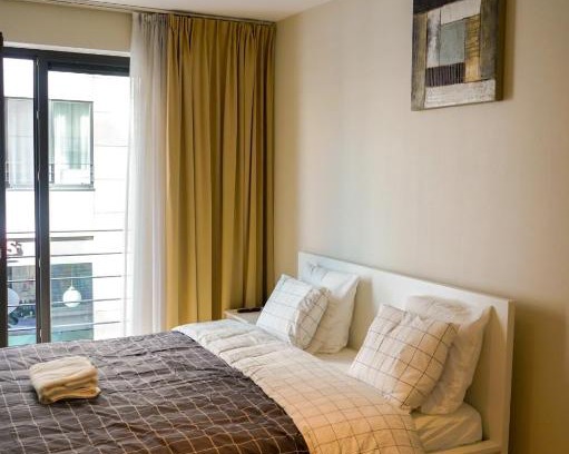 Rogier Apartment | Garden Botanique Apartment