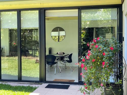 Carlingford House | Garden Hideaway-Entirely Private