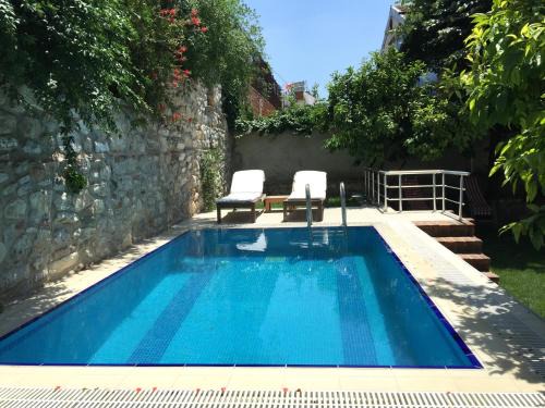 Selcuk House | Garden House