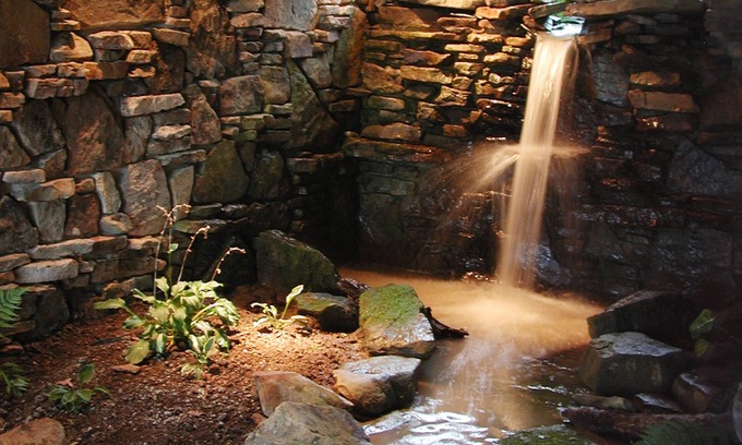 Monterey Bed & Breakfast | Garden Inn Bed & Breakfast at Bee Rock