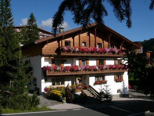 Pedraces Bed & Breakfast | Garni Flurida