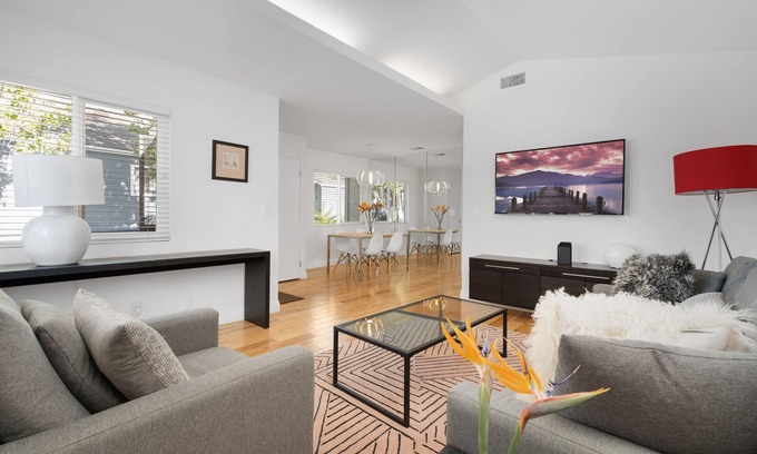Laguna Niguel Condo | ★Gated 2bed/2bath Modern OC Condo★
