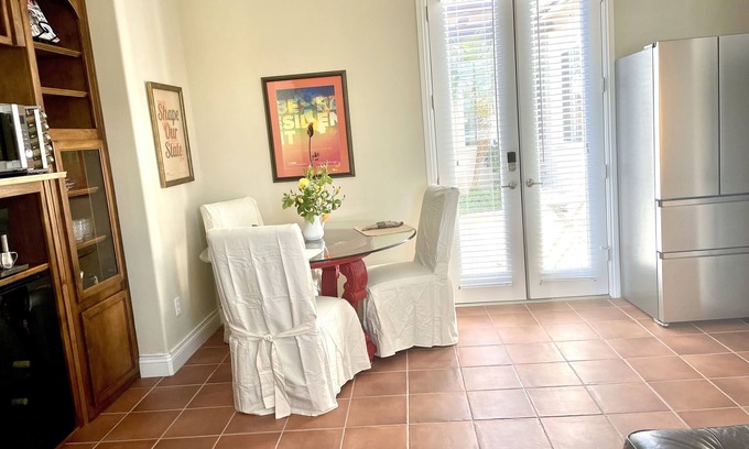Greenacres House | Gates, Clean & Serene guest quarters