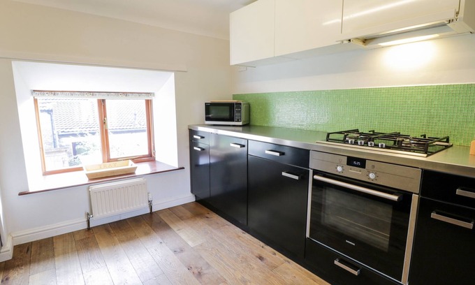Newton-on-Rawcliffe Cottage | Gateside