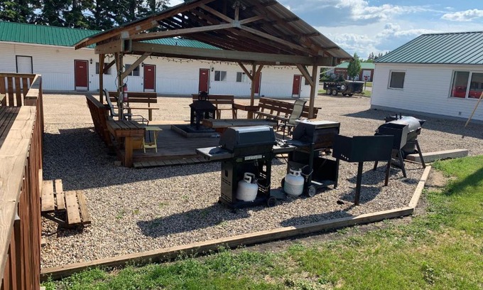 Minnedosa Hotel | Gateway Motel