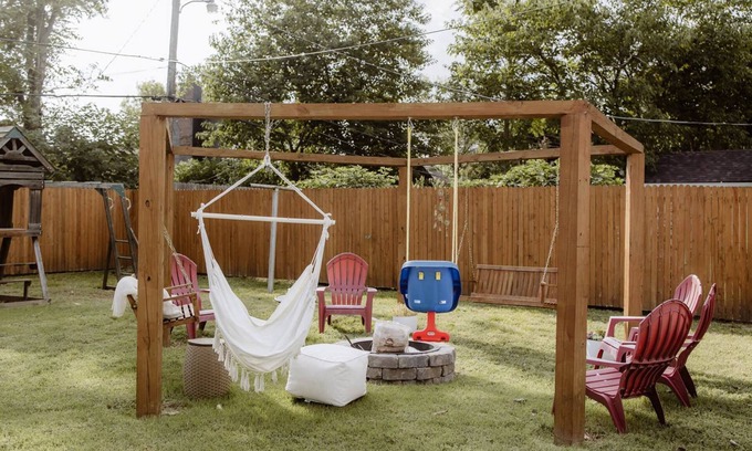 Turner Park House | Gather Here TU centrally located close to TU, Tulsa Fair Grounds, and Downtown.