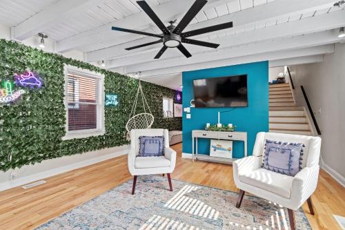 Downtown House | GATHERING HOUSE IN HISTORIC OAKWOOD