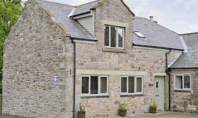 Lowick Cottage | 3 bedroom accommodation in Lowick near Berwick-upon-Tweed