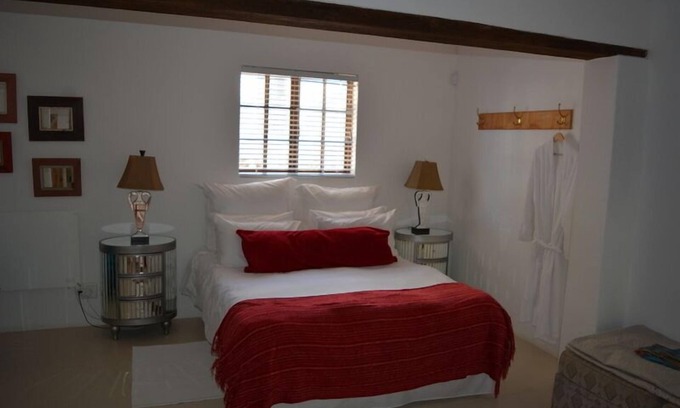Prince Albert Cottage | Gecko Cottages