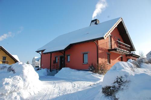 Eibenstock Apartment | Gemütliche Ferienwohnung im schönen Erzgebirge - Wohnung Frühling