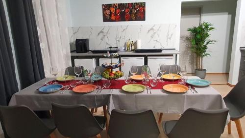 Wartenberg Apartment | Gemütliche Ferienwohnung Berlin für 9 Personen