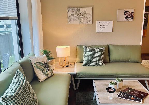 Luedenscheid Apartment | gemütliche Wohnung alpenländisch