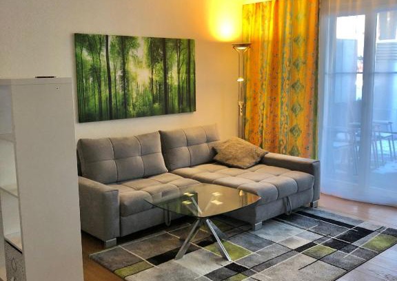 Uster District Apartment | Gemütliches 2 Zimmer Studio mit Gartensitzplatz