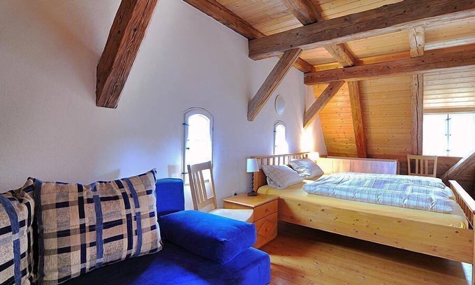 Rockingen Apartment | Gemütliches Feriendomizil (42qm) im Dachgeschoss auf Bauernhof