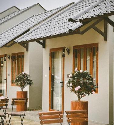 Ngoi Tu Apartment | Gem Market Homestay