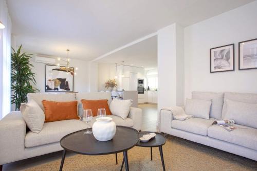 Fuengirola City Centre Apartment | Genteel Home San Pancracio