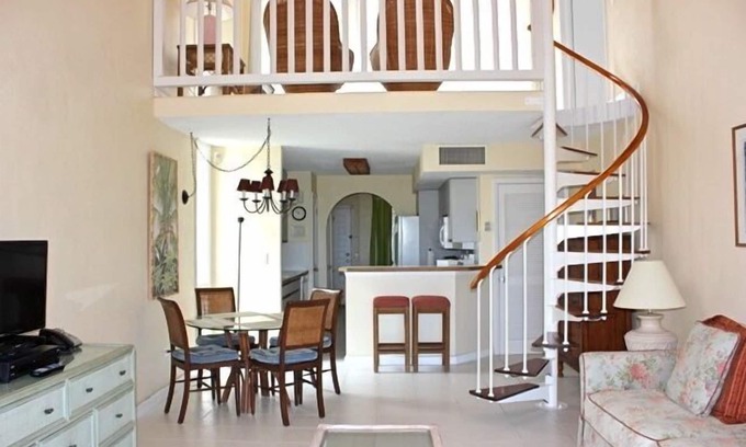 Estate Salt River Condo | Gentle Winds