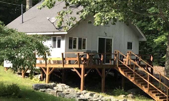 Jefferson House | Genuine Maine Lake Camp Double Room No Children No Pets