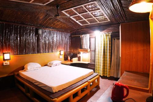 Tepesia Cabin | Georgie's Retreat Eco Camp