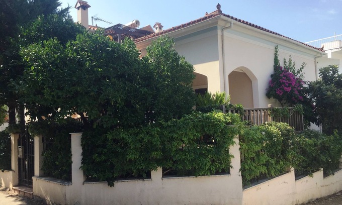 Poros Villa | Gerani House Located at a quite neighborhood near to Askeli beach & supermarket