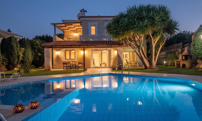 Gerani Villa | Gerani Villas