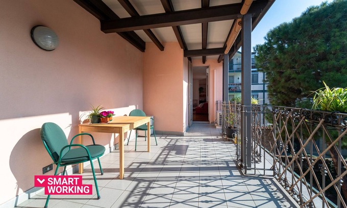 Como Apartment | Gerbett Apartment with Terrace by Wonderful Italy