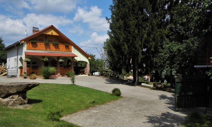 Sajoszentpeter House | Gergely-Ház, a volt Péteri Dézsás Vendégház