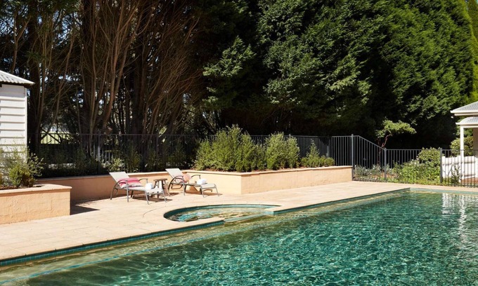 Wildes Meadow House | Gerron Park by Contemporary Hotels