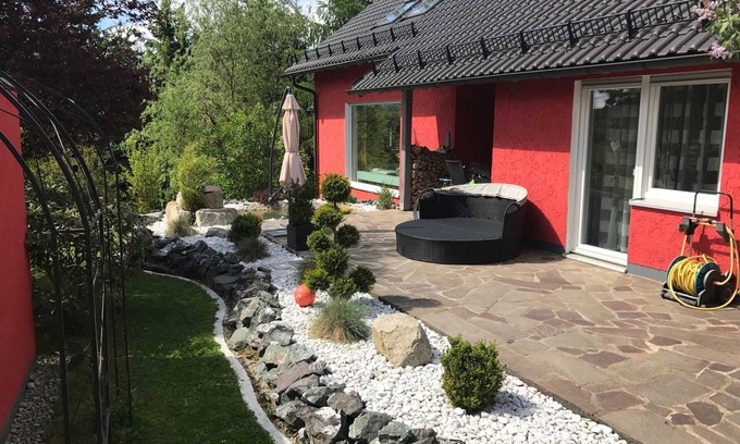 Schauenstein Apartment | Geschmackvolle Ferienwohnung 100qm in Schauenstein - Franken - Geschmackvolle Ferienwohnung mit