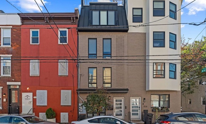 Graduate Hospital House | Getaway in the heart of the city