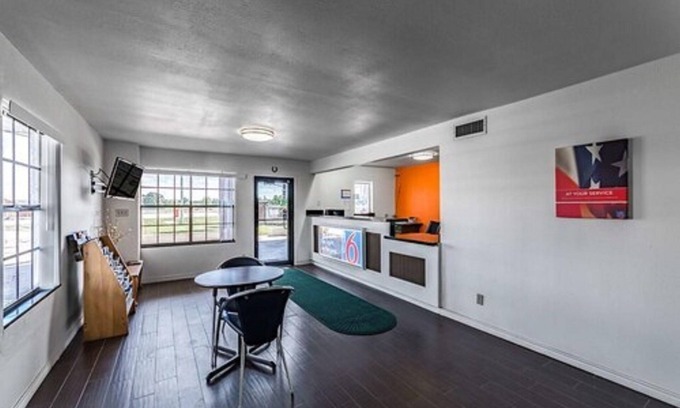 Giddings Hotel | Giddings Executive Inn