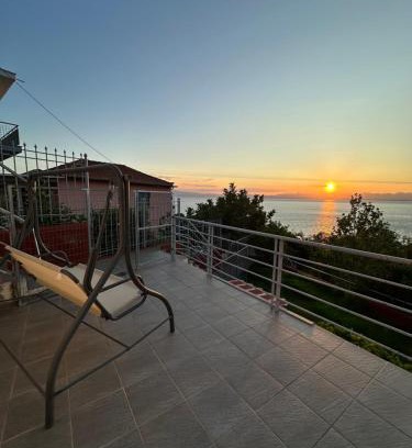 Mikri Mantineia Apartment | Gioulas home sea view