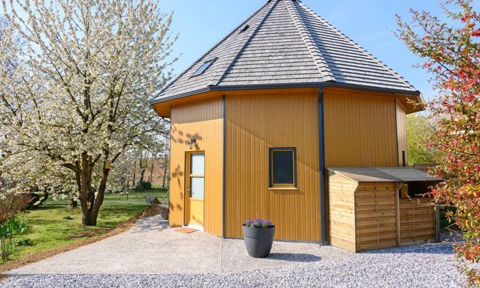 Eve House | Gite Ève, 2 bedrooms, 4 persons