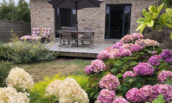 Saint-Coulomb House | Gite 3 * - Seaside (900 M) - 2/3 Pers. - Pets welcome - Peace and quiet guaranteed.