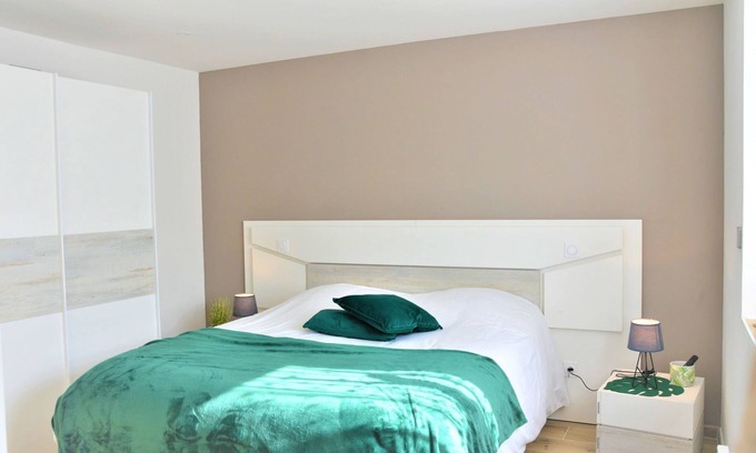 Plancoet Apartment | Gite access reduced mobility, 3 pers, near Dinan-St Malo in BRITTANY