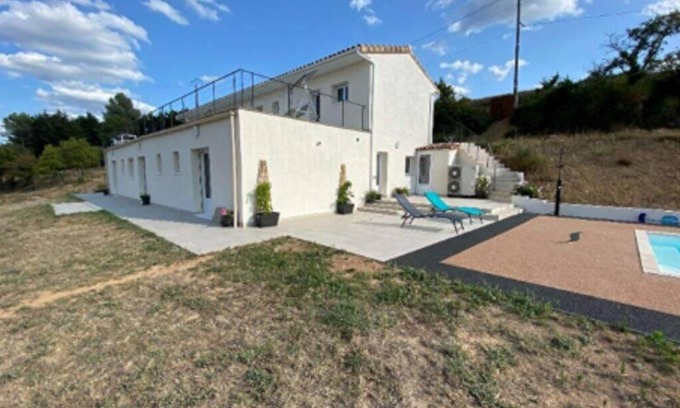 Montirat House | Gite dans les collines
