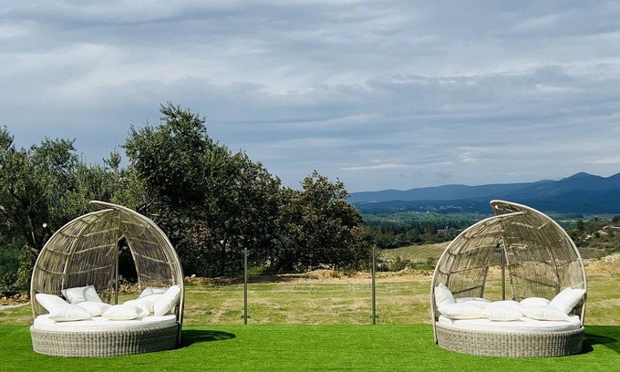 Cessenon-sur-Orb Apartment | Gîte for 2 people with swimming pool -View of the Orb valley