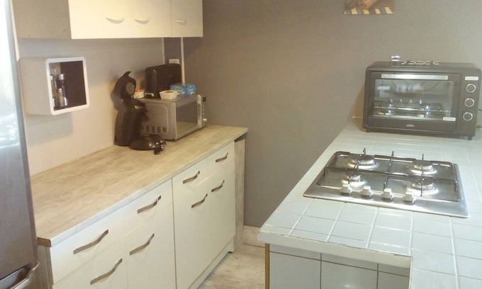 Saint-Come-de-Fresne House | Gite landing beach