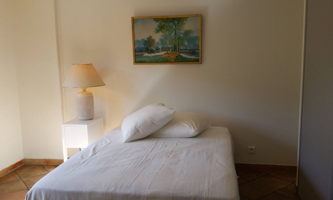 La Colle-sur-Loup Apartment | Gite Le Clos Du Loup Apartment