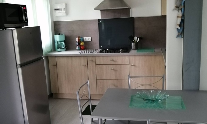 Saint-Michel-Escalus Cottage | GITE LES BRUYERES
