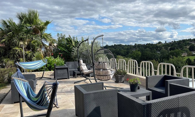 Thiviers House | Gite Les Conches