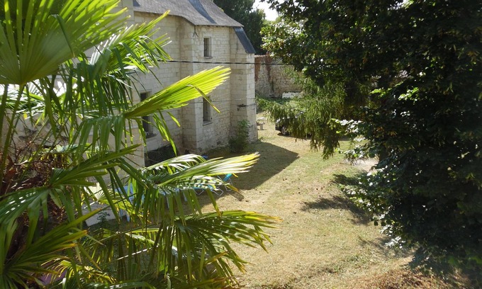 Courchamps House | Gite Les MEDIEVALES