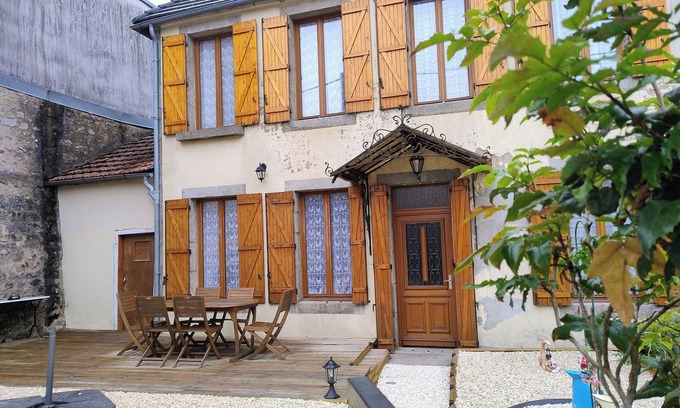 Lormes House | GITE MORVAN