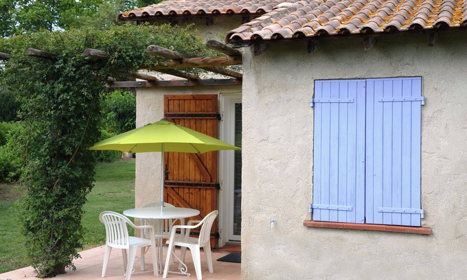 Raphele-les-Arles House | Gite Pastre #1, Gite in Holiday Residence between Camargue and Alpilles