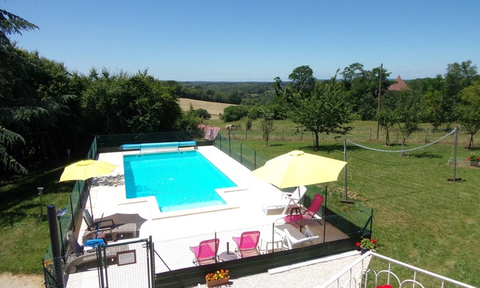 Gourdon Cottage | Gîte plantier * 4 to 12 pers with private pool between Sarlat and Rocamadour