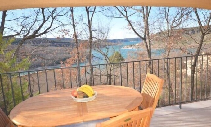 Bauduen Apartment | GITE T3 "LAVANDIN" WITH LAKE VIEW/BEACH 200 m/BAUDUEN (83)
