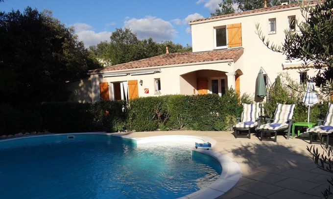 Notre-Dame-de-Londres Cottage | Gite Tout Confort Avec Piscine, Jardin Paysagé, Garrigue et Pic Saint Loup