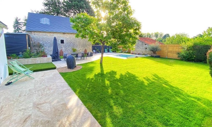 Lestiou House | Gîte with private pool and spa, sleeps 8 from1/04/24